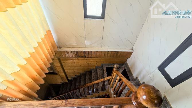 Gia Đình Cần Bán Nhà Lầu Đẹp Rộng  110m² Gần Đền Thánh Martin - Phường Tân Hòa, BH-ĐN   - - 3