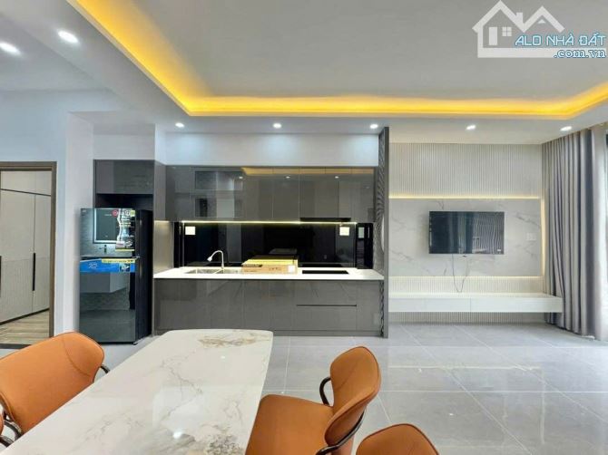 💥💥 BÁN NHÀ NGÔ QUYỀN - THÔNG 3 HƯỚNG - NGANG 10M CỰC THOÁNG - CHỈ 5,2 TỶ - 3