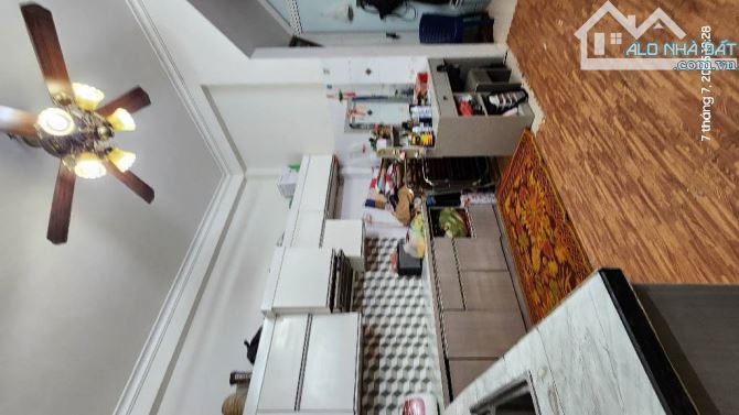 Phố Vũ Tông Phan, Mặt Ngõ Thông Kinh Doanh, Ô Tô, Nhà Đẹp, 58m² × 5 Tầng, Nhỉnh 15 tỷ. - 4