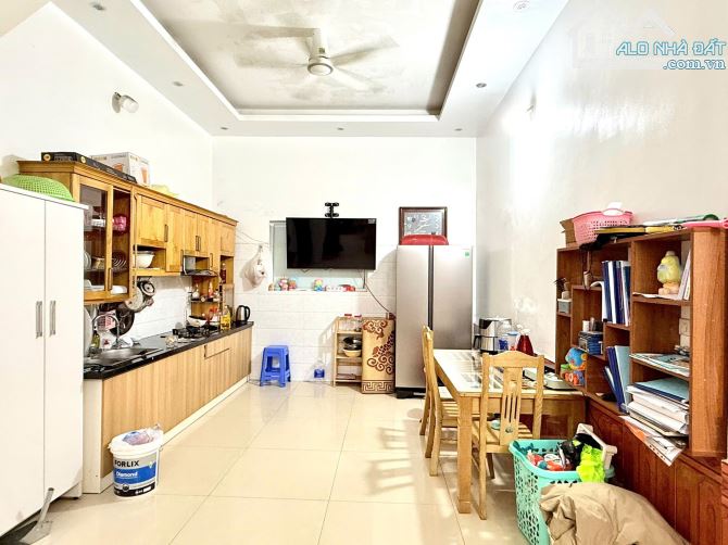 Chính chủ bán nhà 5 tầng, 44m, ở sướng, ô tô vào nhà, thoáng trước sau, Nguyễn Ngọc Nại - 4