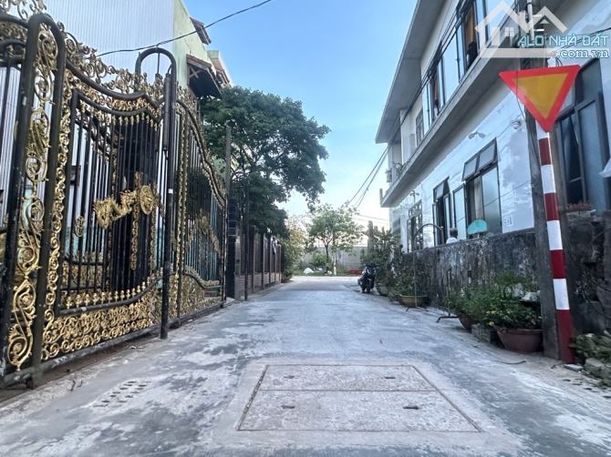 Nhà kiên cố,xách va ly vào ở ngay.view mát mẻ,ô tô vào tận cửa.tp huế. - 4