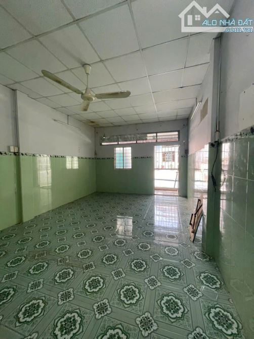 BÁN NHÀ KHU CHỢ RẠCH ÔNG P2 QUẬN 8.THUẬN TIỆN KINH DOANH BUÔN BÁN, LIỀN KỀ Q5, Q1 - 6,5TỶ - 4