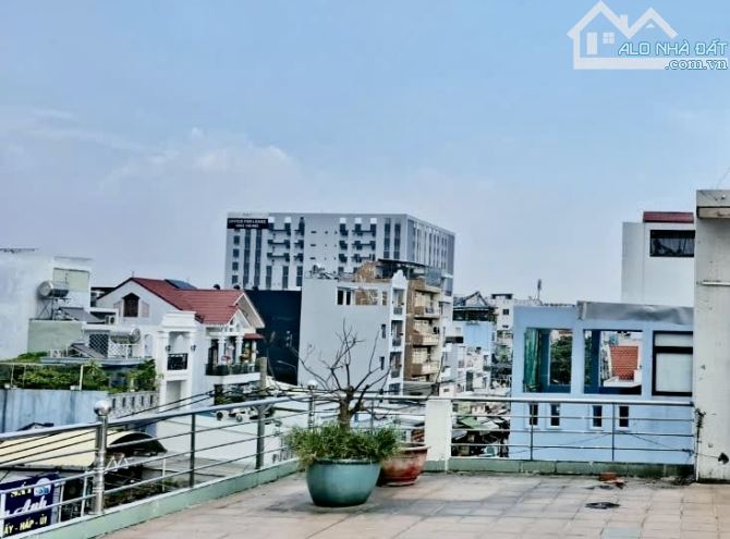 Bán nhà 4 tầng Huỳnh Tấn Phát, xe hơi đậu cửa, 70m2 nhỉnh 6 tỷ - 4