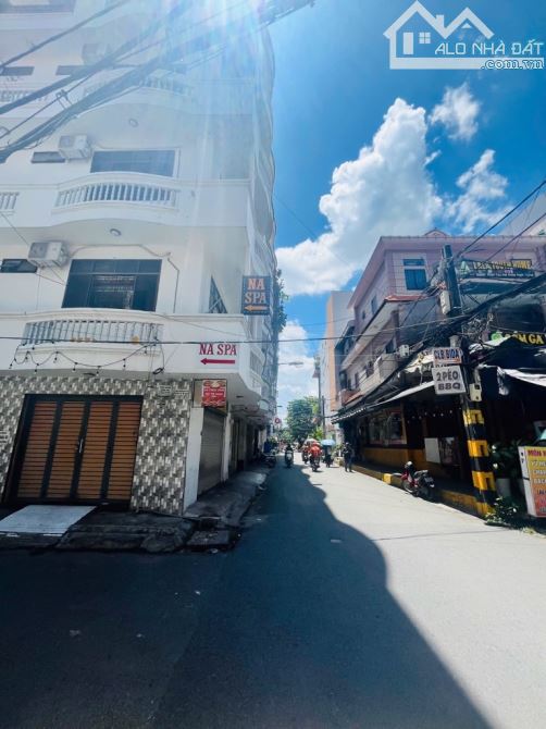 Bán nhà 5 tầng  Nguyễn Gia Trí    .DT 78 m2. Giá 21.5 tỷ ,P25 Bình Thạnh - 4