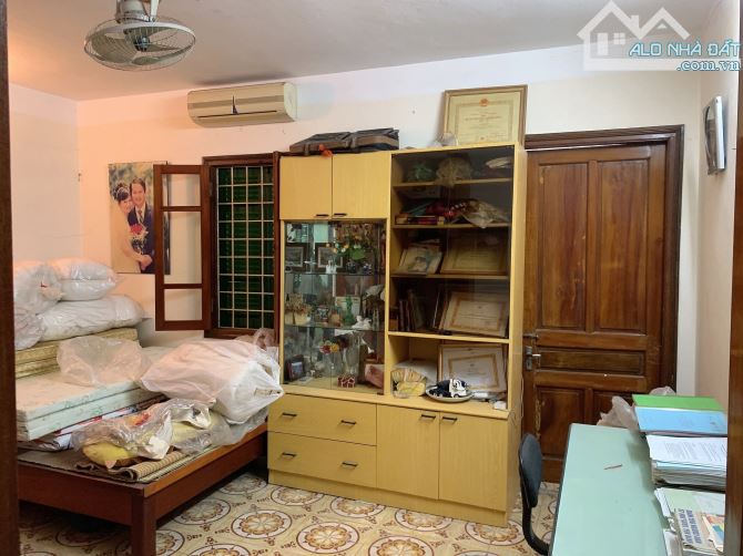 Bán nhà phân lô Nguyễn Viết Xuân 115m2, 4 tầng, mt 5.8m, 3 mặt thoáng, chỉ 34 tỷ. - 4
