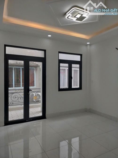 Nhà bán: đường Hồ Ngọc Lãm . Q Bình Tân. DTSD 69m2. 2 tầng. Giá 4,99 tỷ - 4