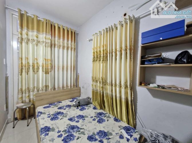 Nhà đẹp 2 tầng gần Lò Lu Q9, 77m², xe tải vào, giá 4.8 tỷ - 4