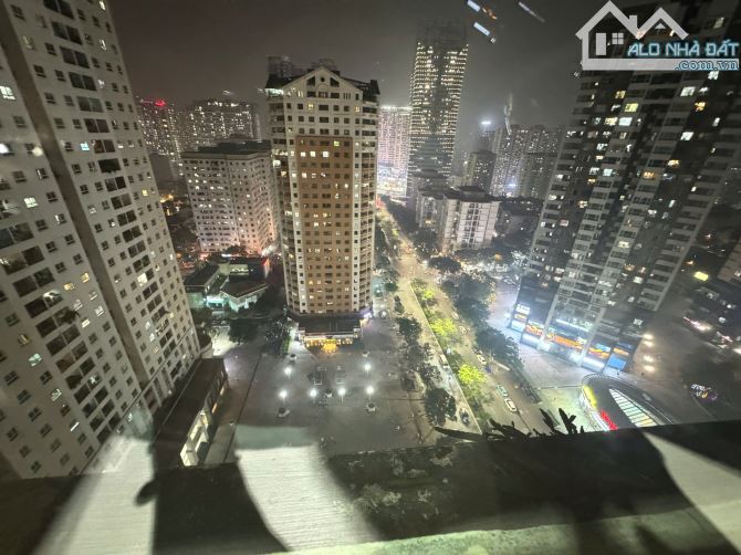 BÁN CHUNG CƯ CAO CẤP 24T1 HOÀNG ĐẠO THÚY - 120M2 -  9 TỶ - NỘI THẤT CỰC KỲ SANG TRỌNG - 4