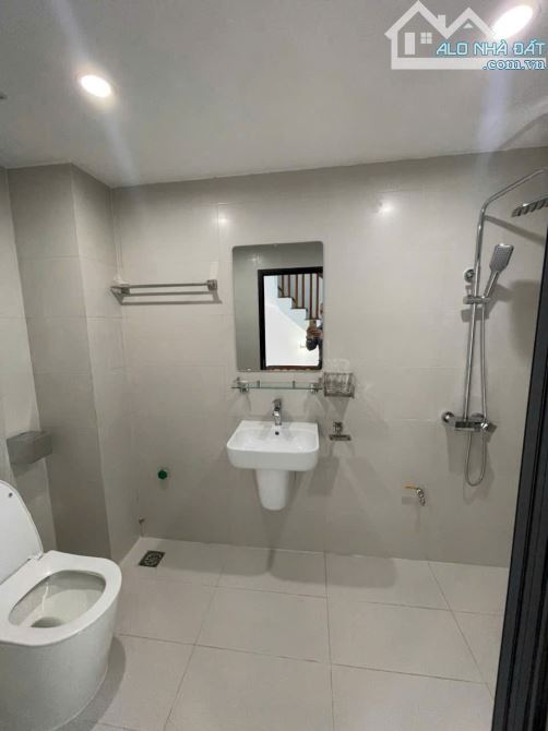 Duy nhất 1 căn ở Đại Thành xã Hưng Đạo, 4 tầng nhà mới đẹp chỉ có 3.4 tỷ - 4