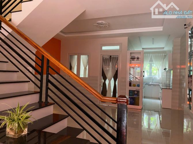 bán nhà 4 phòng trung tâm đà lạt 8,7 tỷ sổ riêng đất xây dựng đường ôtô - 4