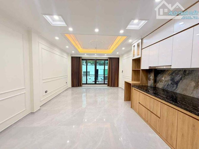 Đường Bưởi 50M2x8T, MT 4.2M, giá 31 Tỷ  THANG MÁY - PHÂN LÔ VỈA HÈ Ô TÔ TRÁNH DỪNG ĐỖ - 4