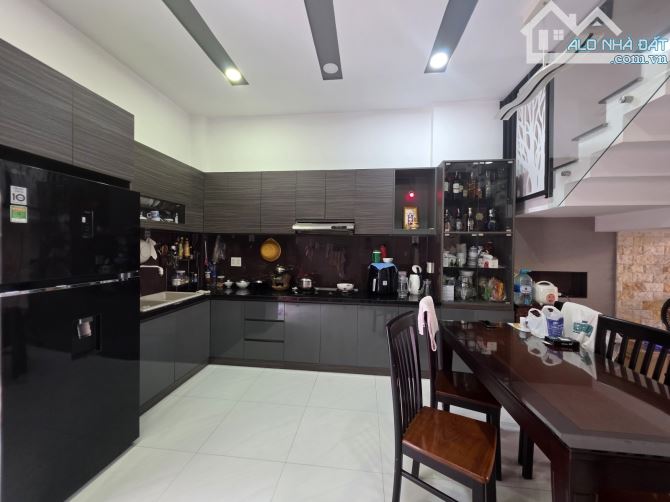 NHÀ MẶT TIỀN ĐƯỜNG SỐ BÌNH TRƯNG TÂY, QUẬN 2 – 4 TẦNG – DT 87M² (4.5x20) – GIÁ 11.8 TỶ - 4