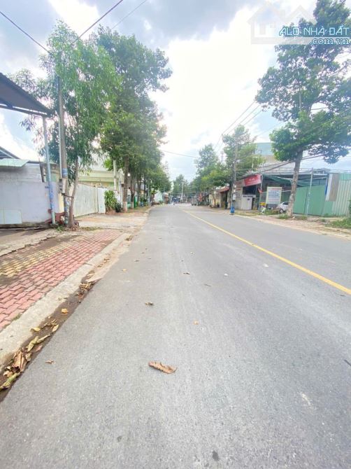 Bán đất 8.6x30m, mặt tiền Nguyễn Hữu Cảnh p. Đông Hòa gần trường cấp 1,2 - 5