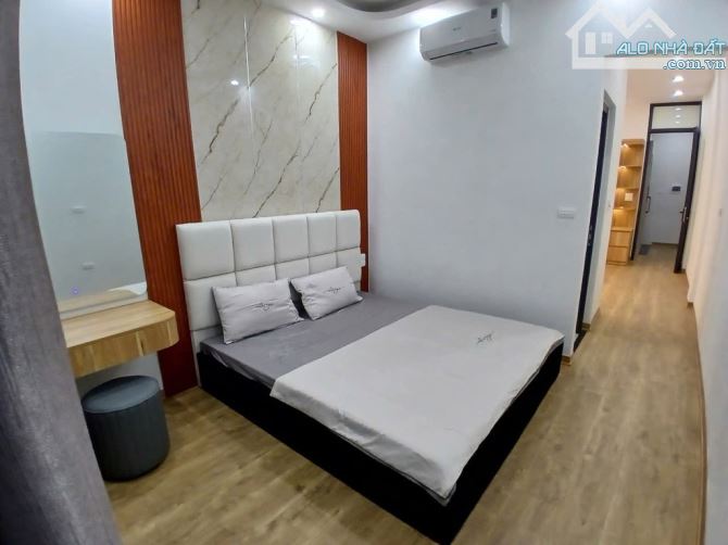 Siêu phẩm Nguyễn Văn Trỗi Mỗ Lao. 42m2. 5,5 tầng. Thang máy phân lô ô tô tránh, kinh doanh - 5