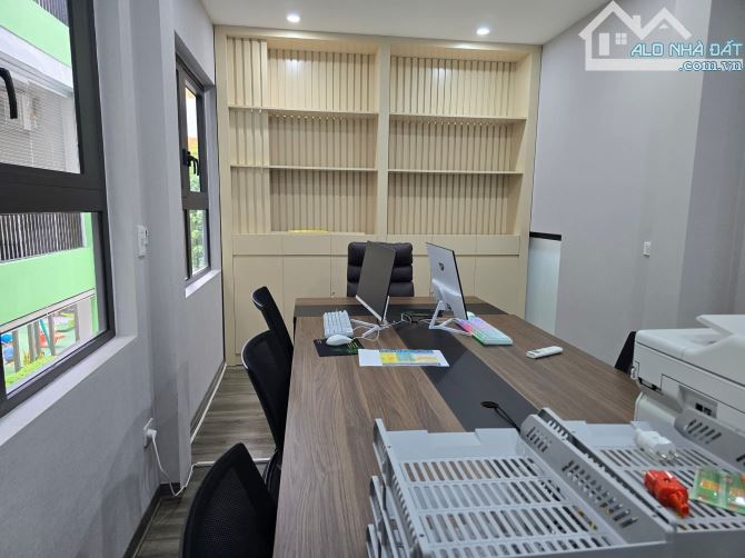 Siêu phẩm Nguyễn Tuân 72m  6 tầng  mặt tiền 5.5m thang máy vỉa hè kinh doanh giá 41 Tỷ - 5