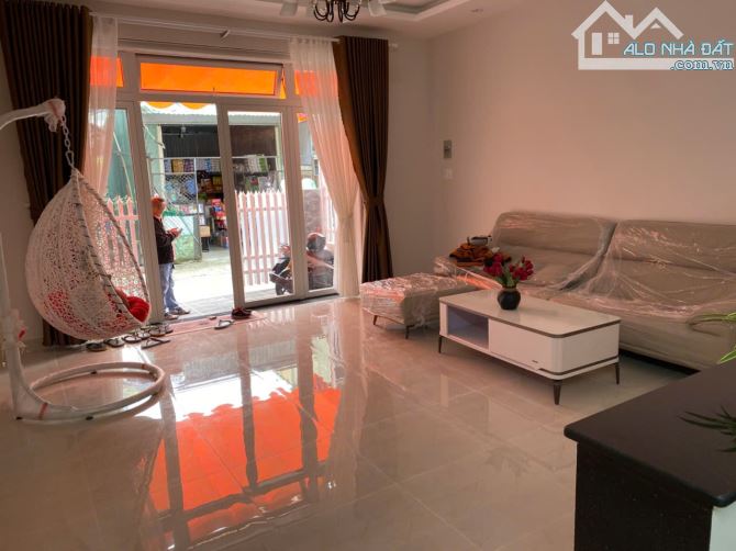 bán nhà 4 phòng trung tâm đà lạt 8,7 tỷ sổ riêng đất xây dựng đường ôtô - 5