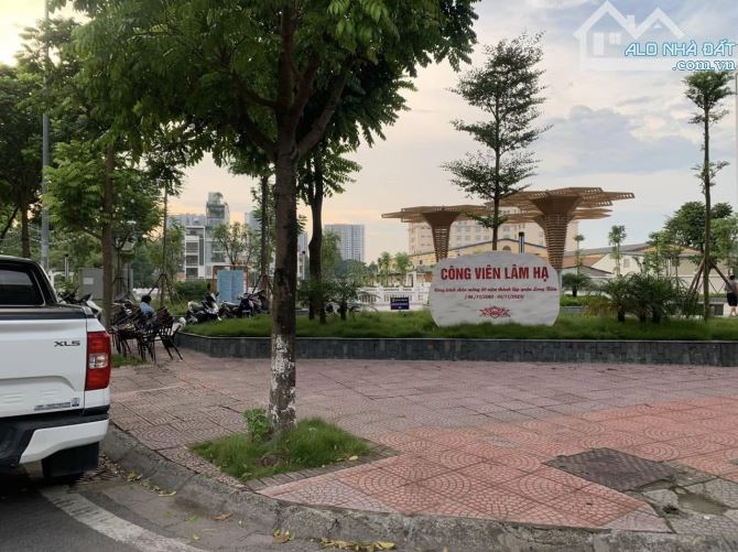 Nhà đẹp Lâm Hạ 79X5T, ngõ thông, vỉa hè, ô tô tránh, kinh doanh, view hồ, nở hậu 26.6 tỷ. - 5