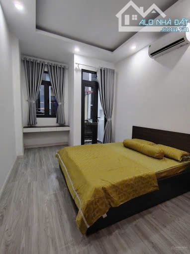 Bán nhà đẹp 4x15 không lộ giới - Xe hơi nằm nhà - Ngay Emart P14 Gò Vấp - Nhỉnh 5 tỷ - 5