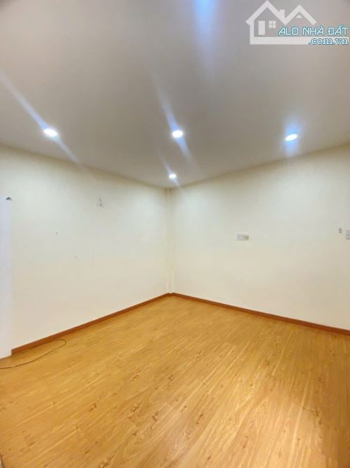 Nhà 2 Tầng Lạc Long Quân Q11- 31M2 1 căn ra HXH- Giá chỉ hơn 4Tỷ Chút ‼️‼️ - 5