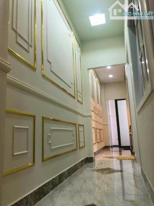 Bán nhà 3 tầng, hẻm xe hơi, huỳnh tấn phát, thị trấn nhà bè, giá chỉ 6.2 tỷ - 6