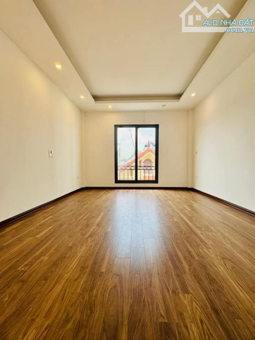 BÁN NHÀ PHỐ THẠCH BÀN NGÕ THẲNG TẮP 5 TỶ 35m 5 TẦNG MT 4m Ô TÔ KINH DOANH MỚI TINH - 6