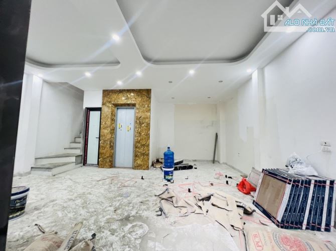 VĂN CHƯƠNG 45M² – MẶT TIỀN 5M – 6 TẦNG THANG MÁY – GẦN PHỐ – GIÁ 13.8 TỶ - 6