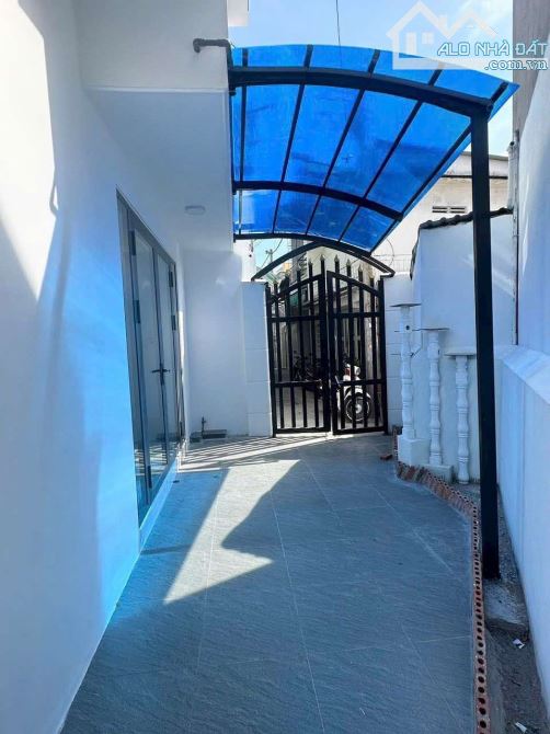 Bán nhà 1 lầu có sân rộng hẻm Phạm Thị Minh Khai - 7