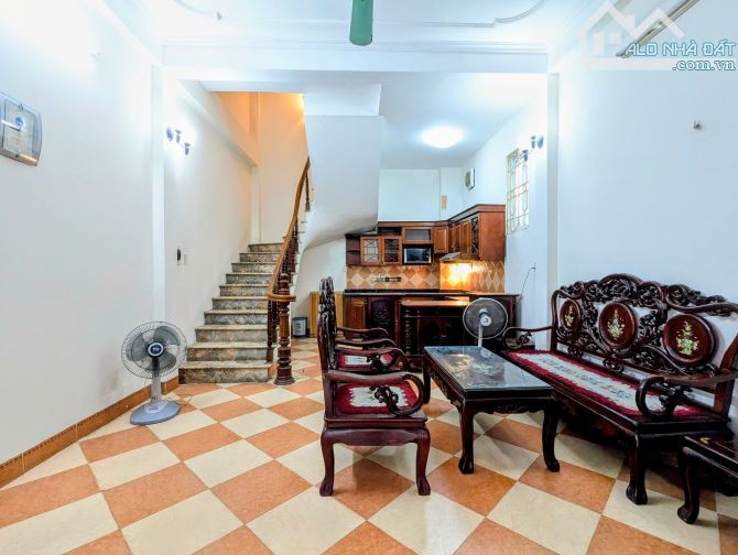 Lô góc duy nhất nhà 4 tầng, 32m, ở sướng, gần hồ Đầm Hồng, Bùi Xương Trạch - 7