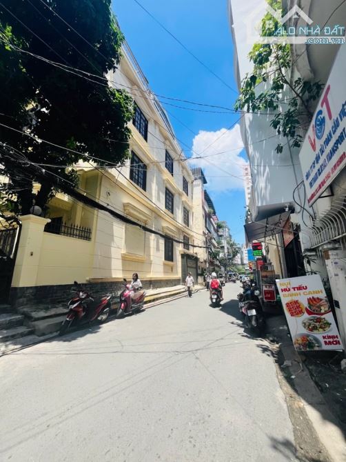Bán nhà 5 tầng  Nguyễn Gia Trí    .DT 78 m2. Giá 21.5 tỷ ,P25 Bình Thạnh - 7
