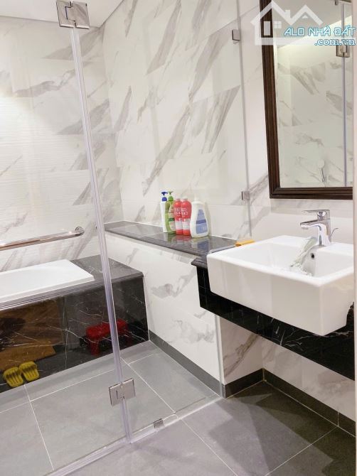 Cho thuê Chung cư King Palace,Nguyễn Trãi,Thanh Xuân,112m2, 3 ngủ, full đồ, 22 triệu/th - 7