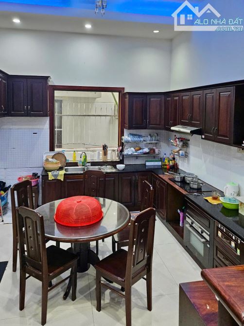 🔥BIỆT THỰ KDT Vĩnh Điềm Trung VIEW TRỰC DIỆN CÔNG VIÊN Giá Rẻ Nhất Thị Trường - 9