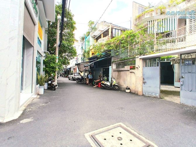 Nhà bán: đường Lê văn sỹ. Q3 . DTSD 31.6m2. 5 tầng. Giá 8,9 tỷ - 9