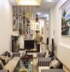Bán nhà Phạm Văn Đồng , 34m2 chỉ 6.95 tỷ , ngõ thông, gần ô tô , lô góc , full nội thất