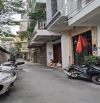 Bán nhà Quảng Khánh - Tây Hồ 120m2, 4T, Mt 7,6m 43 tỷ.