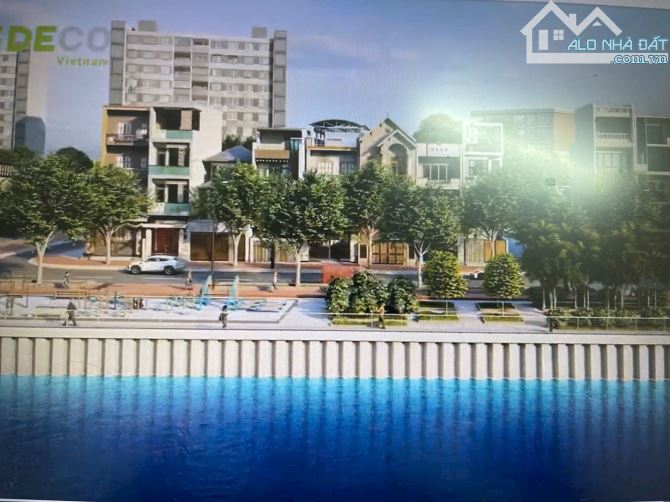 Bán Đất Diện Tích Khủng Vị Trí Đẹp Đối Diện Wieu Sông Đường Nguyễn Duy- 1475m2- F8 Q9