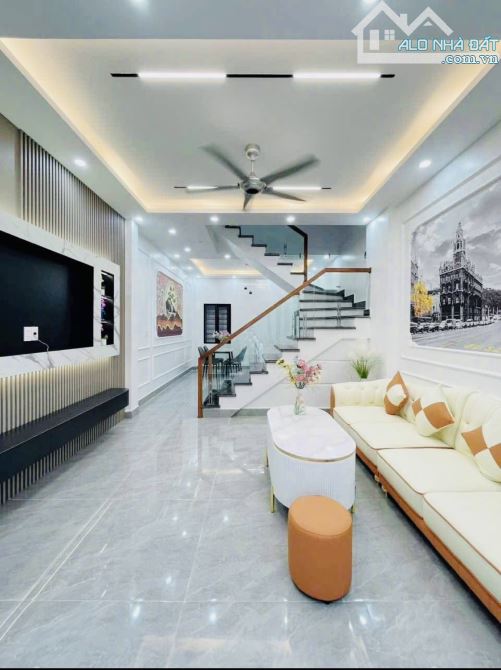 🏡 BÁN NHÀ DL 3 TẦNG PHỐ TÔN ĐỨC THẮNG LÊ CHÂN GIÁ 3,25 TỶ NGÕ NÔNG