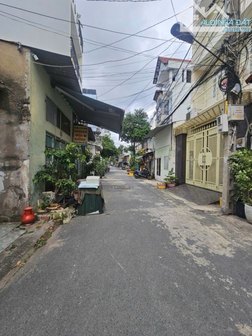 🏖️BÁN NHÀ ĐƯỜNG VĂN CHUNG  ☘️P 13 TÂN BÌNH  Hẻm Ô TO 🚖 📐NGANG 4,6M 80M2, 4 Tầng  📍GIÁ