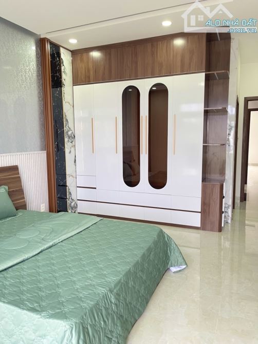 Bán nhà 3 tầng đường thạnh Xuân 24 phường thạnh Xuân quận 12