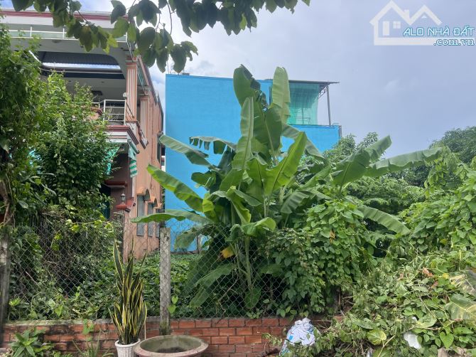 Bán 70 m2 đất thổ cư mặt tiền đuờng Phan Bội Châu,phuờng 3 tp Mỹ Tho