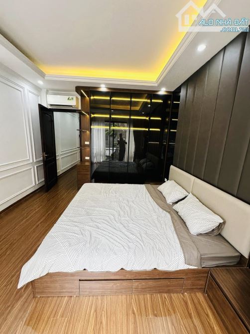 XUÂN LA _ 5 Tầng _2 Thoáng_Nhỉnh 14 Tỷ_ 20M RA PHỐ