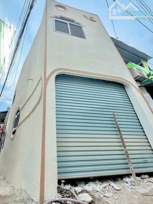Nhỉnh 1tỷ8 TL_Bán nhà 1trệt 1lầu ngay đường Cách Mạng Tháng 8 Chợ B Hòa trường Lê Văn Tám