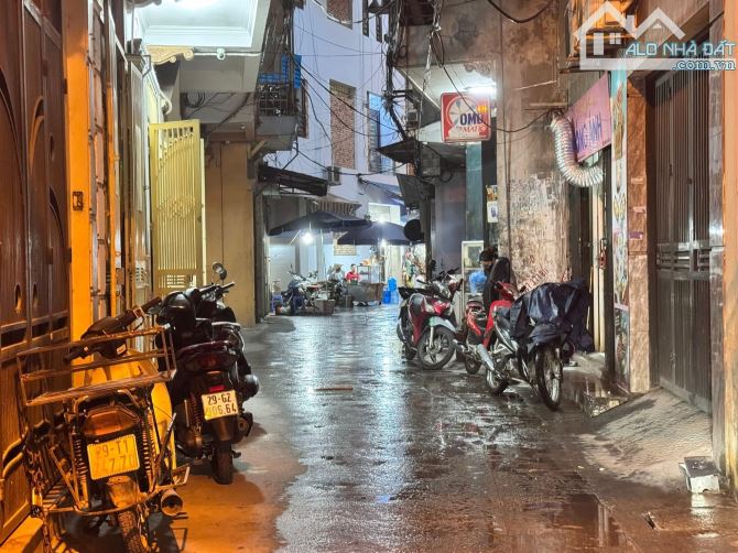 Nguyễn Trãi Thanh Xuân căn góc ô tô kinh doanh ngõ thông gần phố 36m 5 tầng chỉ 7.5 tỷ