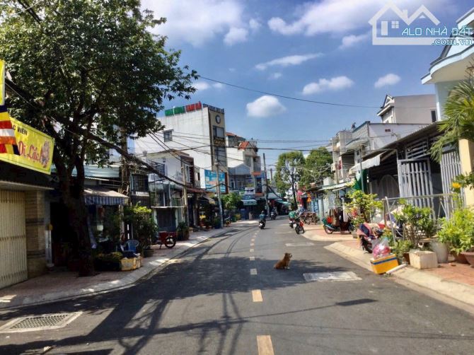 Đất cực đẹp hẻm xe hơi đường số 7 P.Linh Tây. Thổ cư toàn bộ giá 6.3 tỷ
