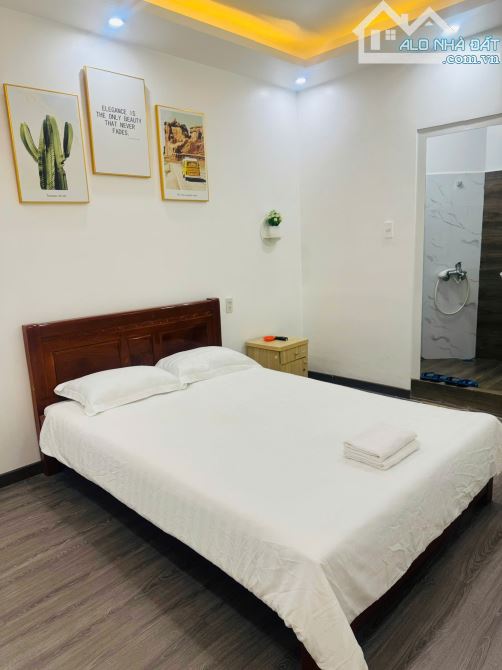 Bán khách sạn đang kinh doanh tại p5 Đà Lạt