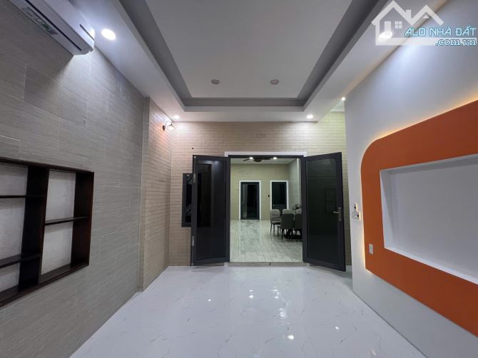 Cần bán nhà Vĩnh Phú 38A 124m2 (5x25m) thiết kế 4PN Full nội thất  oto ngủ trong nhà