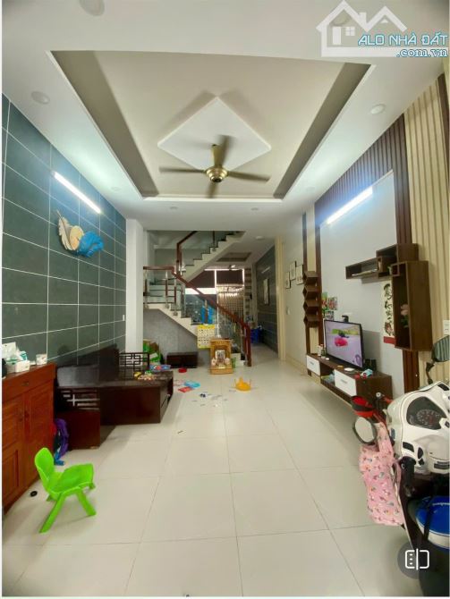 BÁN NHÀ ĐẸP GÒ DẦU – HXH – GẦN AEON TÂN PHÚ – 50m2(4 x 12m)-CHỈ 5.7 TỶ TL MẠNH