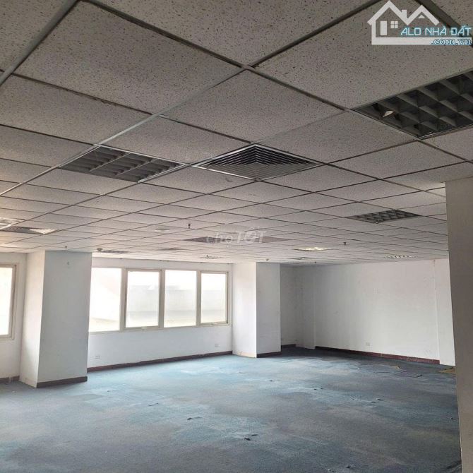 Cho thuê tầng 6 Bà Triệu – Hoàn Kiếm – DT 177m² – Giá 462.000đ/m²/tháng