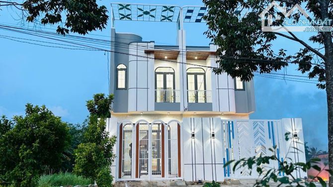 BÁN NHÀ CÓ PHÉP – CÓ NỘI THẤT – CÓ DÂN CƯ – CHỈ THIẾU BẠN LÀ CHỦ!