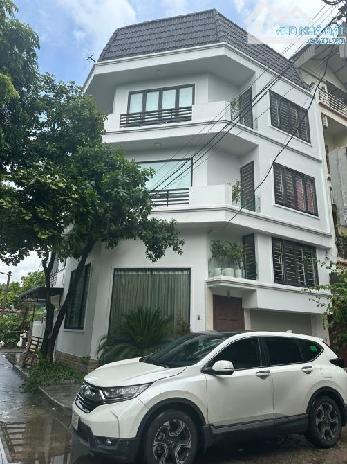 🏡 Thạch Bàn – 46m² – 5 tầng – Lô góc – Vỉa hè oto tránh – 14,6 TỶ