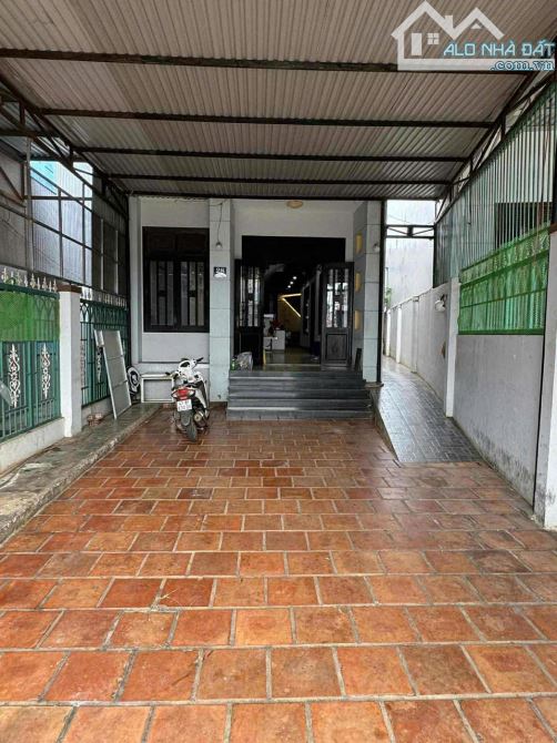 Cho thuê nhà Mặt tiền Đinh Công Tráng, Tân Tiến, Đắk Lắk